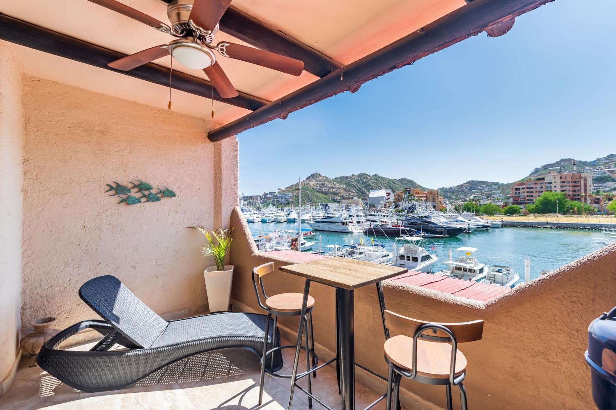 Marina Cabo Plaza Town & Beach Condos Cabo San Lucas Eksteriør billede